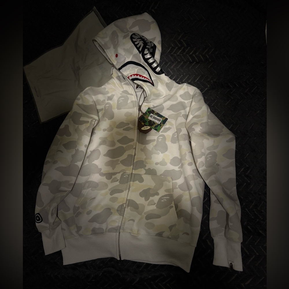 BAPE luminous large 
White